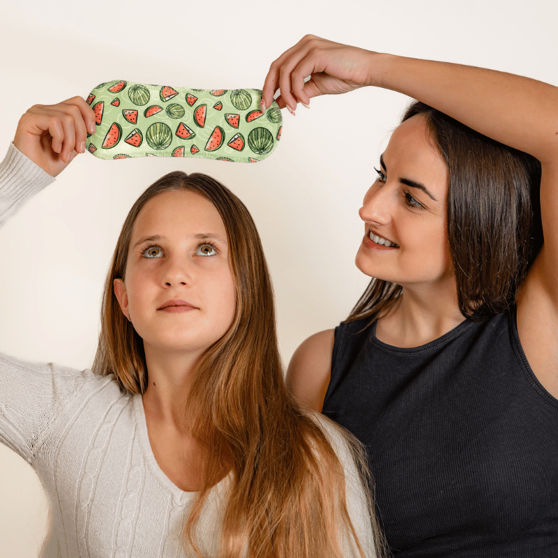 Non-Slip Reusable Period Pads for Teen Girls (S+M, 6-Pack) - Fruit Splash