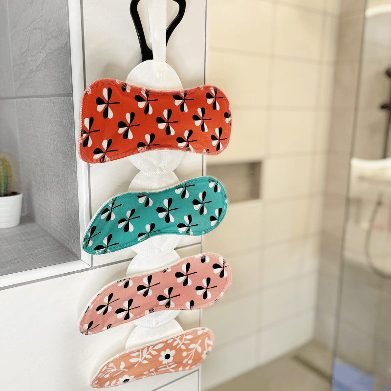 Certified Bamboo Reusable Menstrual Pads with Wings 6-Pack (Sizes L & XL) - Natural (white wings)