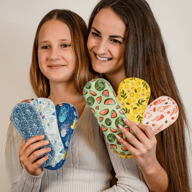 Non-Slip Reusable Panty Liners for Teen Girls (Small, 7-Pack) - Coastal