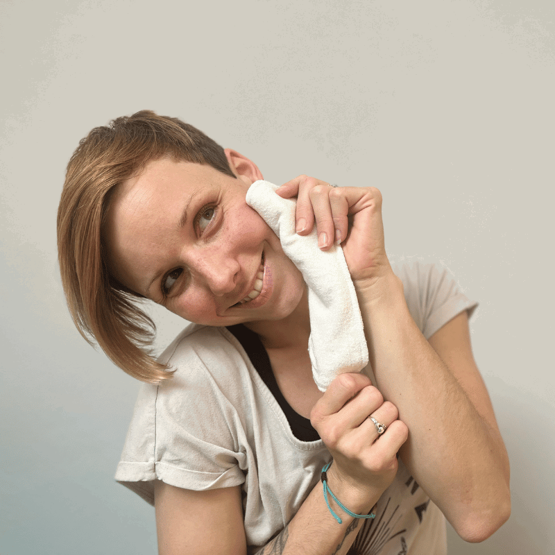 Non-Slip Premium Reusable Panty Liners for Women & Teens (S, 7-Pack) - Snow Queen