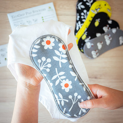 Wingless Reusable Sanitary Pads with Adhesive Sticker for Light Flow (S+M, 6-Pack) - Flower