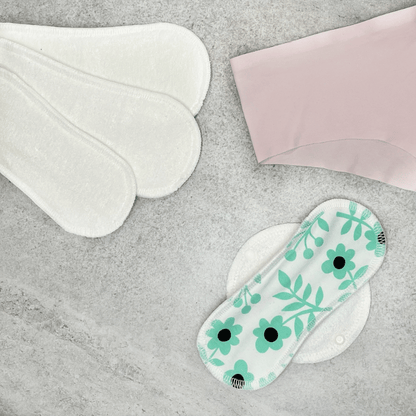 Organic Cotton Reusable Menstrual Pads with Wings 6-Pack (Sizes S & M) - Pastel (white wings)