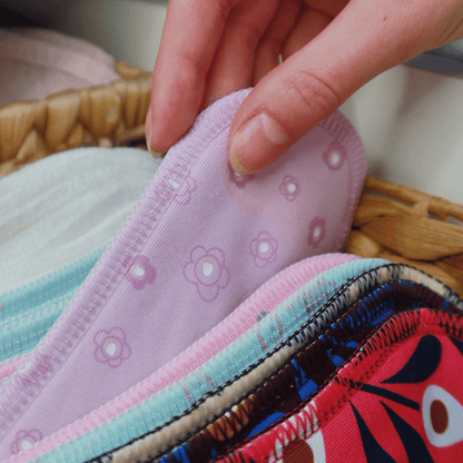 Organic Cotton Reusable Panty Liner with Wings SINGLE (normal discharge) - Pastel (white wings)