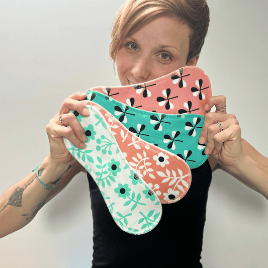 Organic Cotton Reusable Menstrual Pads with Wings 6-Pack (Sizes L & XL) - Flowers (white wings)